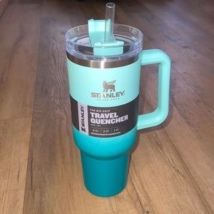 Stanley Adventure 40oz Stainless Steel Quencher Tumbler - Bay/Turquoise Ombré